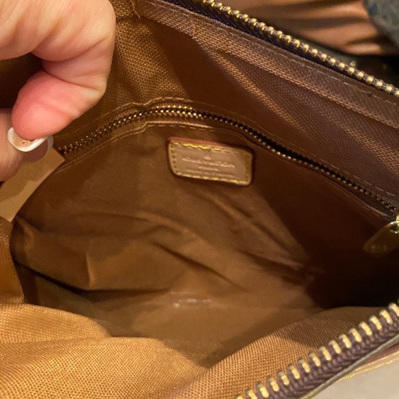 Cross bag - Picture 8 of 14